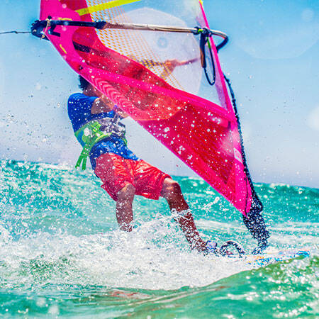 Voile / Planche à voile à proximité du Camping Les Méditerranées - Beach Garden à Marseillan-Plage Tohapi